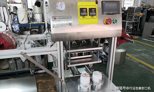 智能封裝革命的縮影 全自動(dòng)一出二封口機(jī)與創(chuàng)新工具的加持